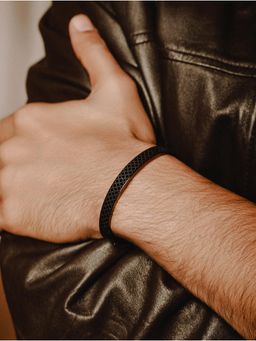 Jazz and Sizzle - Men Black Stainless Steel Dotted Print Bracelet