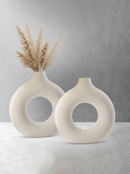 PUREZENTO - Donut Vase In Color Off White