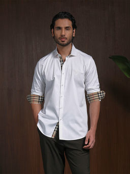 Albino - Stylish White Slim Fit Shirt