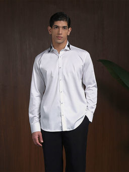 Albino - Premium White Slim Fit with Tiger Motif on Collar Tips Shirt