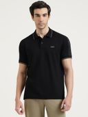 Black color option, Currently selected