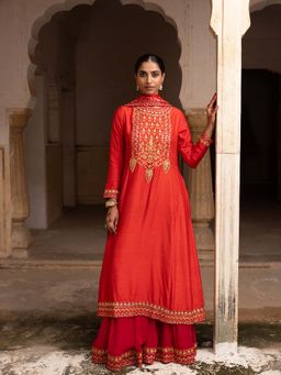 Aangan by Parul - Orange Classical Luxe Bridal Sharara with Kurta and Dupatta (Set of 3)