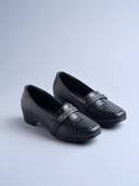 Black color option, Currently selected