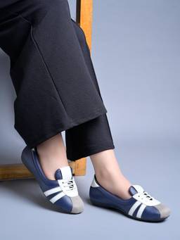 Shoetopia - Blue Classic Ballerinas