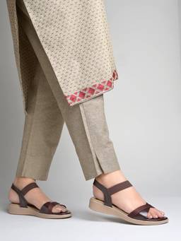 Shoetopia - Brown Cross-Strap Comfort Sandals - Lightweight
