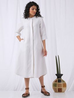 Vasstram - Round Neck Tunic Dress White