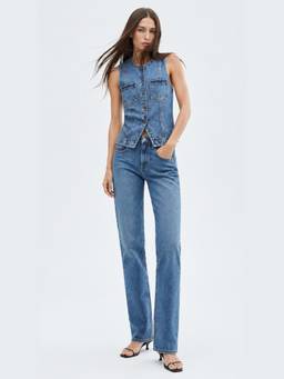 Belliskey - Women Blue Self Design Denim Crop Top