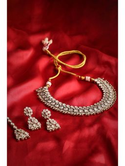 Biba - Women White Alloy Gold Jewellry Set