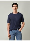 Blue color option, Currently selected