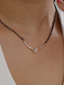 Mia by Tanishq - Starry Embrace Gold and Diamond Mangalsutra