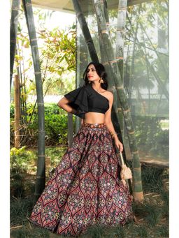 Rashika Sharma - Kaya Blouse and Lehenga (Set of 2)