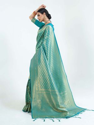 Teal Printed Silk Blend Saree With Unstitched Blouse Piece