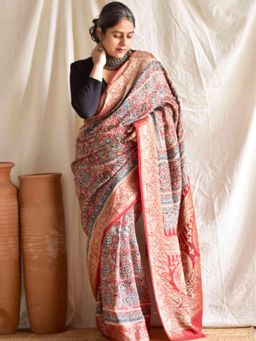 Sundarii - Sanskriti Ajrakh Dola Silk Zari Pallu Saree without Blouse