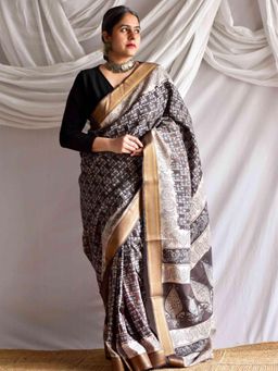 Sundarii - Women Brown Silk Floral Saree without Blouse