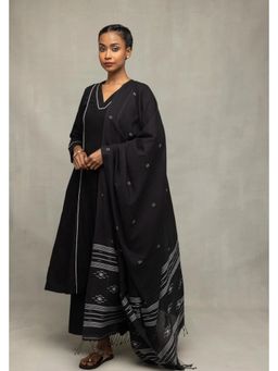 Sutra Art of Clothing - Handloom Noir Black Yantra Jamdani Dupatta