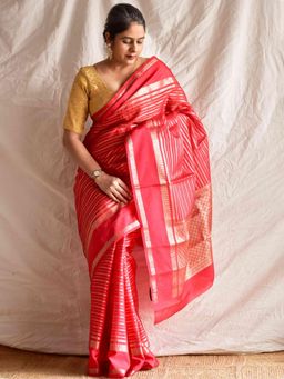 Sundarii - Women Red Chanderi Silk Woven Saree without Blouse
