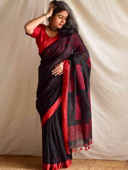 Sundarii - Kaali Jamdani Saree without Blouse
