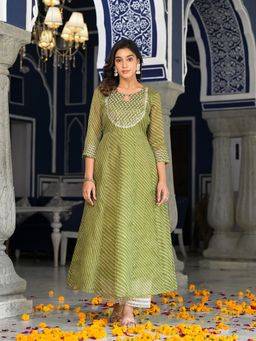 Varanga - Women Green Printed Anarkali Kurta