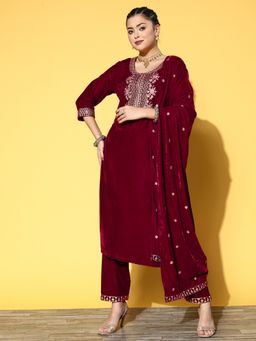 Varanga - Maroon winter floral embroidered velvet kurta Set with dupatta