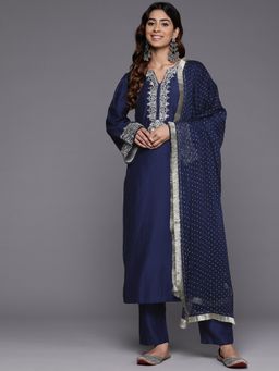 Varanga - Women Pakistani Blue Embroidered Kurta With Pant & Dupatta (Set Of 3)