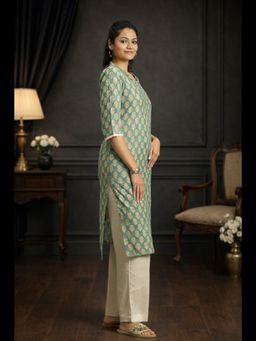 Stree Basics - Women Green Floral Printed Kurta
