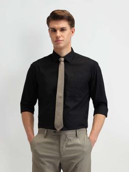Arrow - Solid Manhattan Slim Fit Shirt