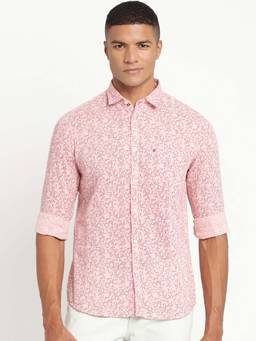 Turtle - Men Cotton Linen Printed Slim Fit Light Pink Casual Shirt