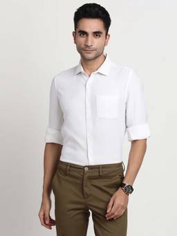 Turtle - Men Cotton Solid Slim Fit White Casual Shirt