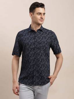 Turtle - Men Cotton Printed Slim Fit Black Casual Shirt