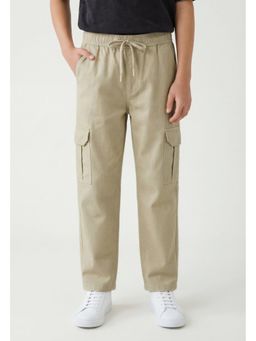 max - Boys Solid Cargos Pant - Beige