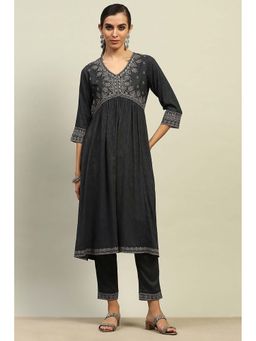 Rangriti - Women Black Viscose Blend Gathered Embroidered Kurta With Pant (Set of 2)