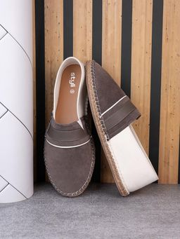 Styli - Men Grey Slip On Faux Suede Colorblock Espadrilles
