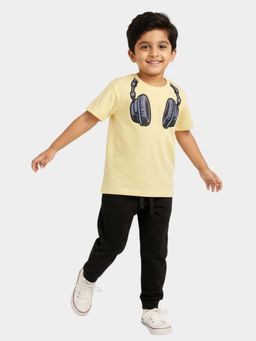 Orange Sugar - Unisex Kids Yellow Headphones Printed T-Shirts and Joggers