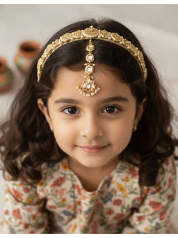 Choko - Gold Plated Kundan Pearl White Hairband and Maangtikka Set