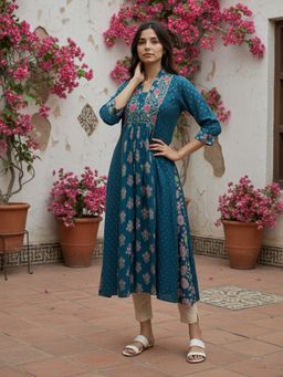 Rangita - Women Blue Kurta