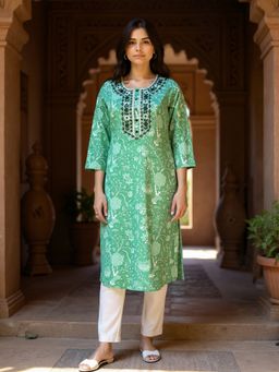 Rangita - Green Pull On Kurta