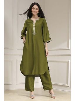 Biba - Women Green Embroidered Kurta with Pant