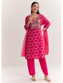 KALKI FASHION - Women Pink Printed Kurta with Pant & Dupatta