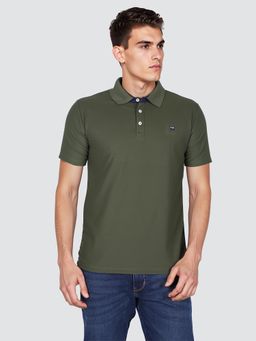 Wrangler - Men Solid Olive Regular Fit Polo T-Shirt