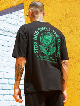 Campus Sutra - Men's Black Relaxed Co-Ord With Graphic Print (Set of 2)