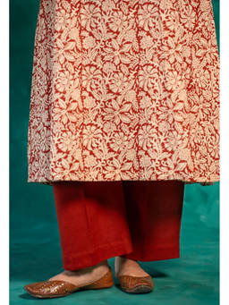 The Indian Ethnic Co. - Yashi Red Solid Slub Cotton Straight Pant