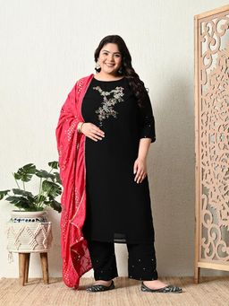 Desi Noor - Plus Size Embellished Black Pearl Georgette Kurta with Magenta Dupatta (Set of 3)