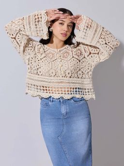 SHOWOFFFF - Edition Womens Crochet Cream Buttoned Top