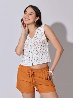 SHOWOFFFF - Edition Womens Textured White Crochet Sleeveless Vest Top