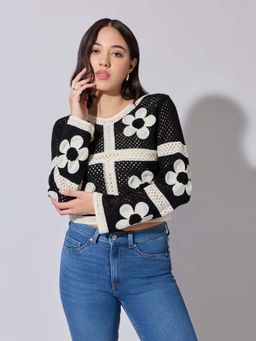 SHOWOFFFF - Edition Womens Black Floral Crochet Pattern Crop Top