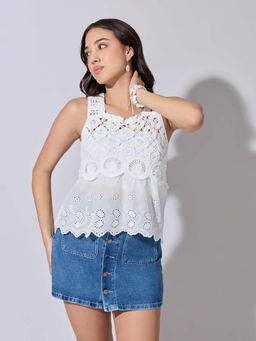 SHOWOFFFF - Edition Womens Panelled White Crochet Sleeveless Top