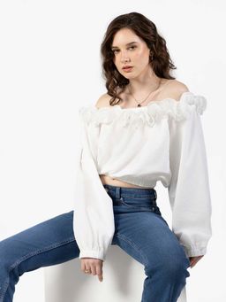 SHOWOFF - Edition Womens Ruffled White Off-Shoulder Top