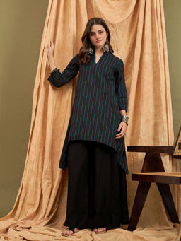 InWeave - Black Stripes Asymmetrical Fit Kurta