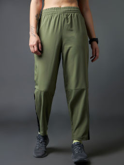 CULT - Olive Run Booster Trackpant