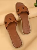 Brown color option, Currently selected